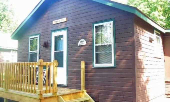 Butternut Cabin | Thunderhead Lodge ~ Cabin 2 | 2 Bed, 1 Bath