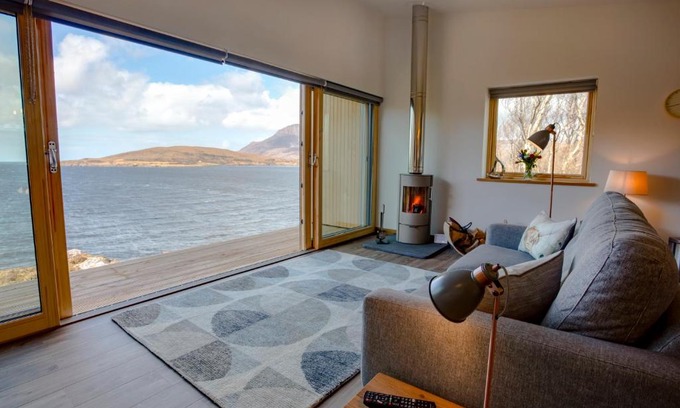 Rhue House | Tigh na Mara