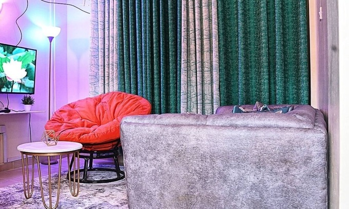 Kisumu Apartment | Tina's Cosy Ibr wifi, Netflix free parking