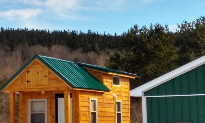 Etna Cabin | Tiny House Retreat Cabin