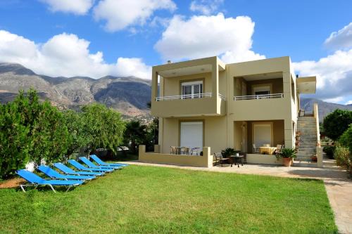 Lefkogeia Apartment | To Livadi