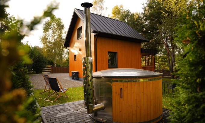 Rakow House | TO TU Chańcza Mały Domek z Balią