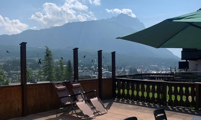 Cortina d'Ampezzo Apartment | Tofana and bobsled area -luxury apartment (8 beds) with terrace near center