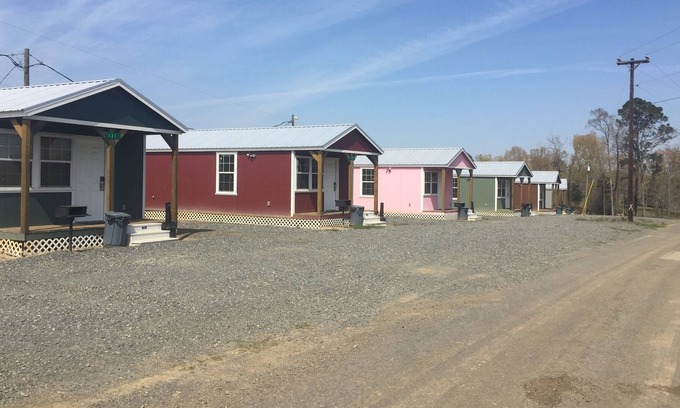 Negreet Cabin | Toledo Bend Rv Resort and Cabins