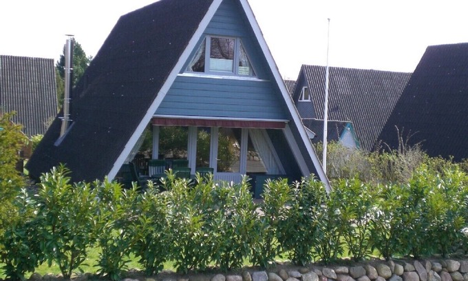 Damp House | Top furnishing, by the beach