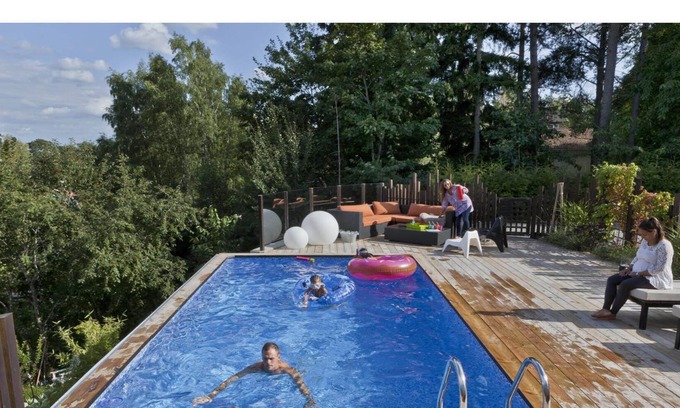 Taby House | Top modern house with pool 10 min from Stockholm City