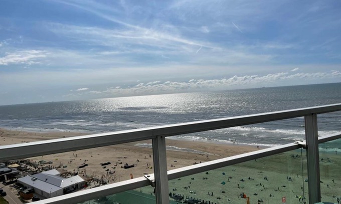 Zandvoort Apartment | Top View