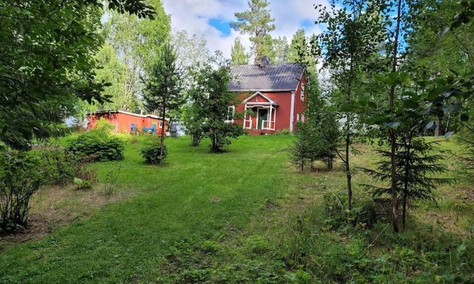 Liden House | Torpet