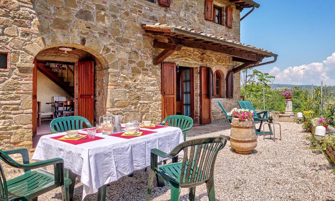 Monte San Savino Apartment | Torre dell'Aurora