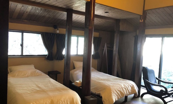 Isumi House | Totoro vibes, country side 120 year old house,10 adults. Beautiful and clean.