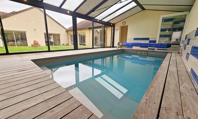 Assay Cottage | Tourangelle House with Indoor Pool, Wifi, Garden