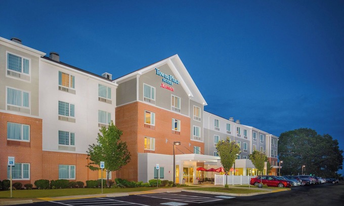 North Kingstown Hotel | TownePlace Suites Providence North Kingstown