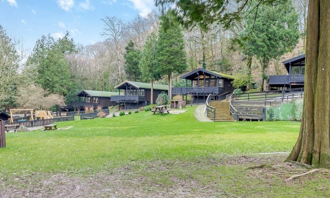 Millom Ski Chalet | Traditional lodge with one double and one twin.