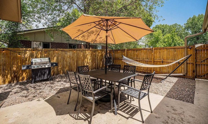 Wheat Ridge Apartment | Tranquil Chic Retreat | Near Mtns/Red Rocks | Wifi