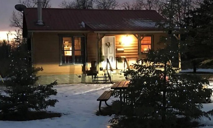 Saint Malo Cabin | Tranquil, Lovely Cabin in St Malo #14