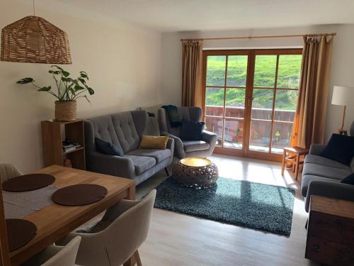 Weissbach an der Alpenstrasse Apartment | Traumhafte Wohnung im Chiemgau