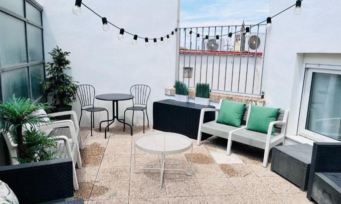 La Xerea Apartment | Travel Habitat Ático Calle Comedias