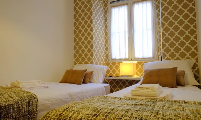 Alfama Apartment | Travessa House I - Graça. Lisbon Historic Center