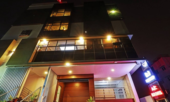 Mysore House | Treebo RJ Residency