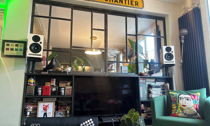 Quartier de la Folie-Mericourt Apartment | Trendy apartment overlooking Paris !