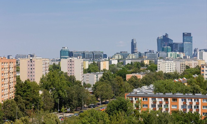 Rakowiec Apartment | Trendy Warsaw Apartment by Renters