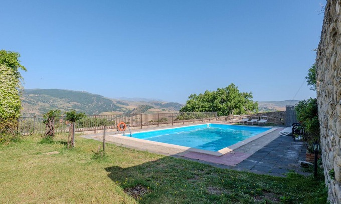 Nicosia Other | Triple with Ensuite Bathroom