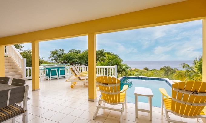 St. Marie Villa | Tropical Twilight Haven – Unwind in Style