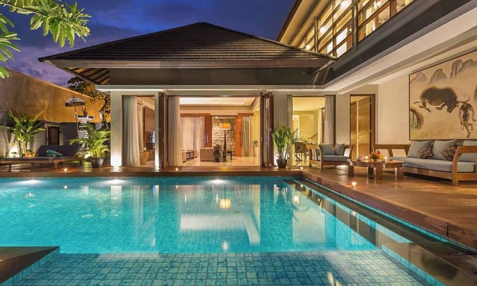 Denpasar Barat Villa | Tropically, 3-Bedroom in Seminyak