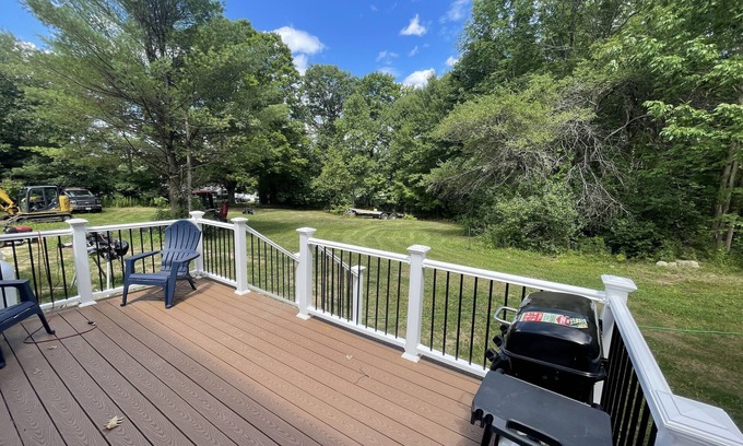 Troy House | Troy House, Country Get Away, w fire-pit, rec & game rm, many small ponds nearby