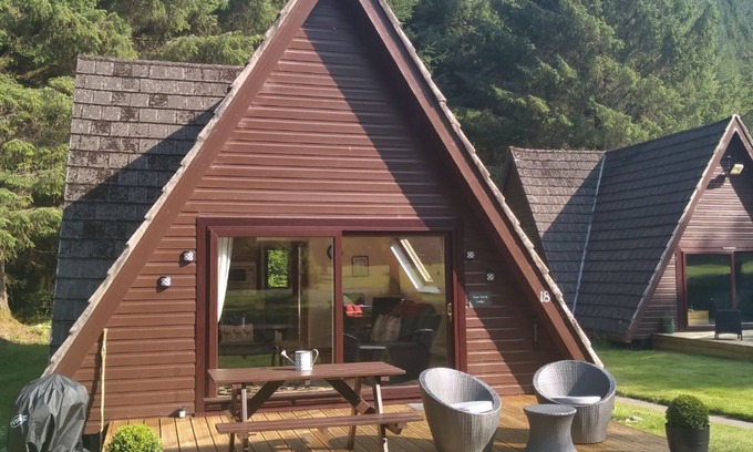 South Laggan Cabin | True North Lodge - A cozy wee highland getaway