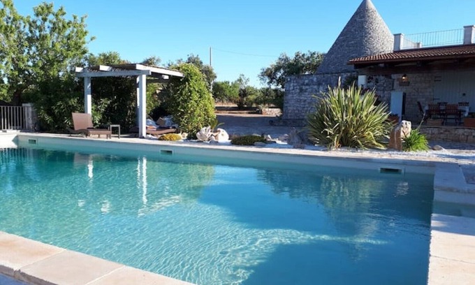 Castellana Grotte Cottage | Trullo panoramico with large private pool