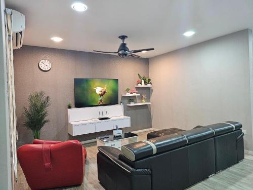 Kluang House | TSK Homestay Taman Sri Kluang