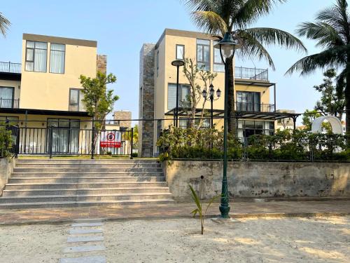 Mong Cai Villa | TSQ STAY Villa Beachside
