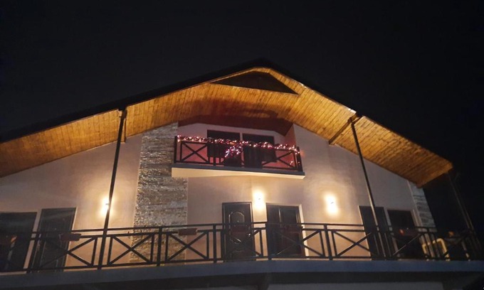 Ijevan Bed & Breakfast | Tumanyan's house