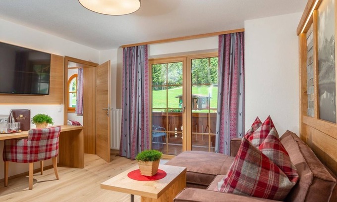 Ramsau am Dachstein House | Turm-suite mit Bad, WC - Hotel Lindenhof