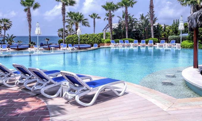 Zahriyeh Hotel | Turquoise Beach Resort