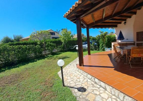 Piana Calzata Villa | Tusa Appartavilla Residence le Case del sole Campofelice di Roccella