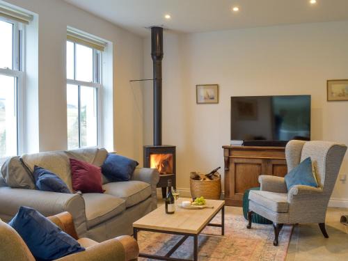 Biggar House | Tweedford Cottage-Uk41063