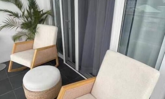 Roseau Apartment | Two-Bedroom Apartment with Balcony