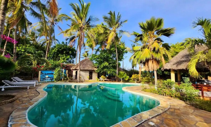 Bouvet Island Villa | Two-Bedroom in a Villa, Watamunn