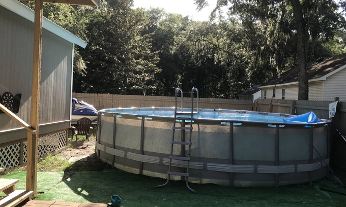 Olde Town House | Two blocks from the beach with a free golf cart