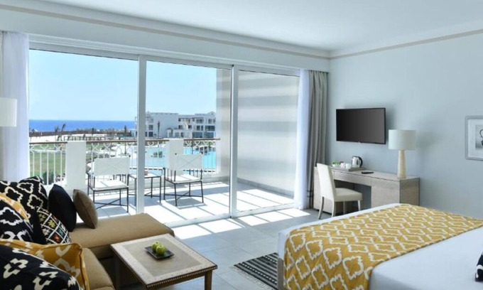 El Quseir Hotel | Two Comfortable Rooms Near Sea Turtles + Red Sea Diving Spots