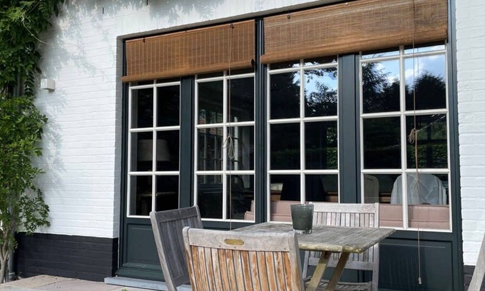 Sint-Andries House | Two Guest-rooms in Stylish Villa - Free Bikes