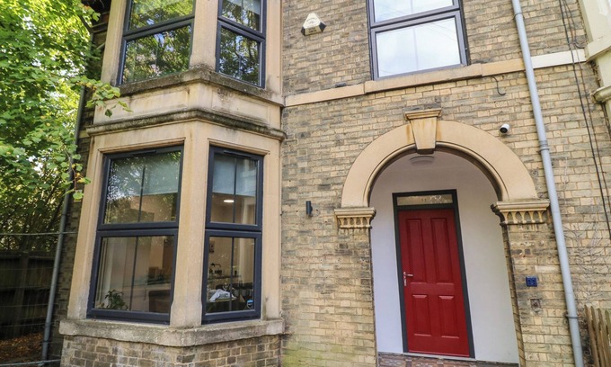 Peterborough Cottage | TWO, romantic in Peterborough