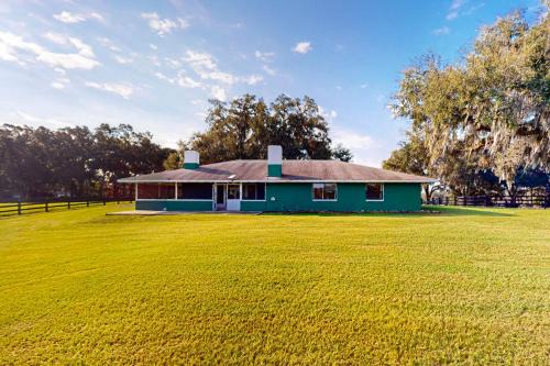 Micanopy House | Two Springs Farm Guesthouse A