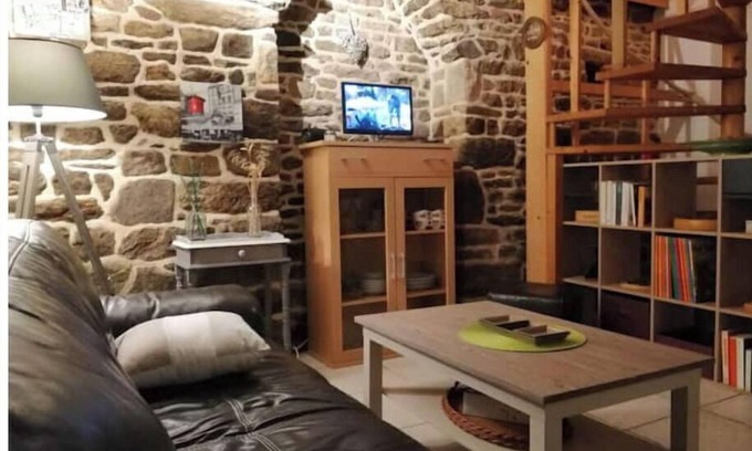 Plaudren House | TY BILY country house