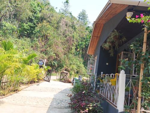 Laitmawsiang House | Tympang Chalet Home Stay