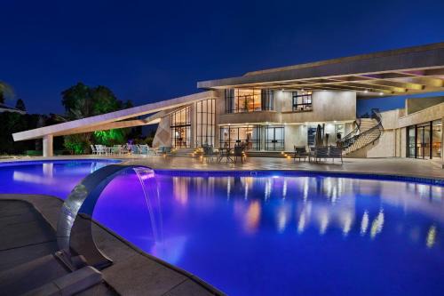 Omer Cabin | Tzel Hailan - צל האילן