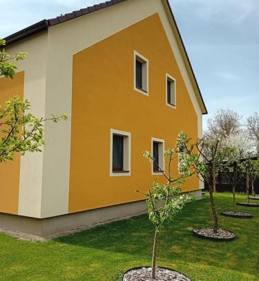 Domanin Apartment | U hrobky