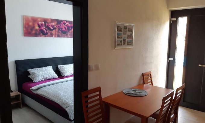 Suchdol nad Luznici Apartment | Ubytování na vejminku